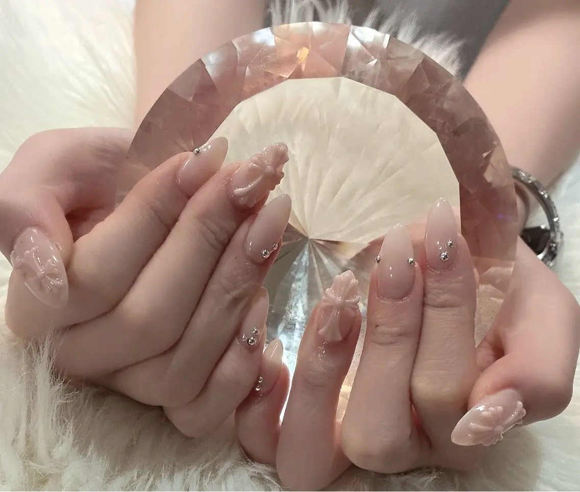 ネイル LoaChaton kaeのネイルデザイン