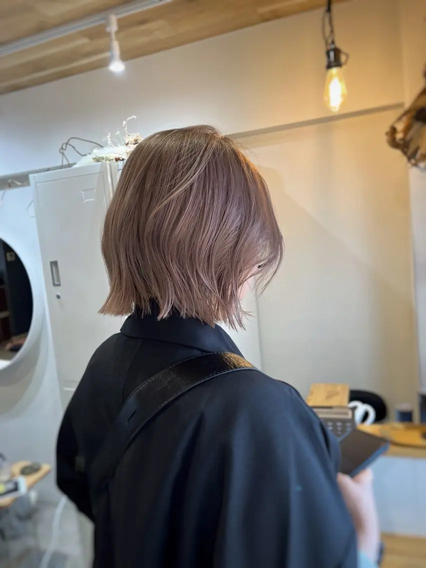 カット+ダブルカラー(ワンブリーチ)+Aujua4トリートメントの写真