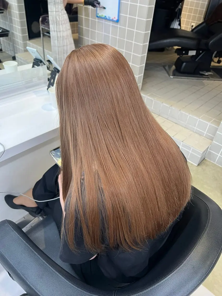 カラー パーマ ヘアアレンジ メンズ ヘアカラー トリートメント ヘッドスパ ヘアセット 🥯縮毛/レイヤー/ ベージュヘア🥯のヘアスタイル