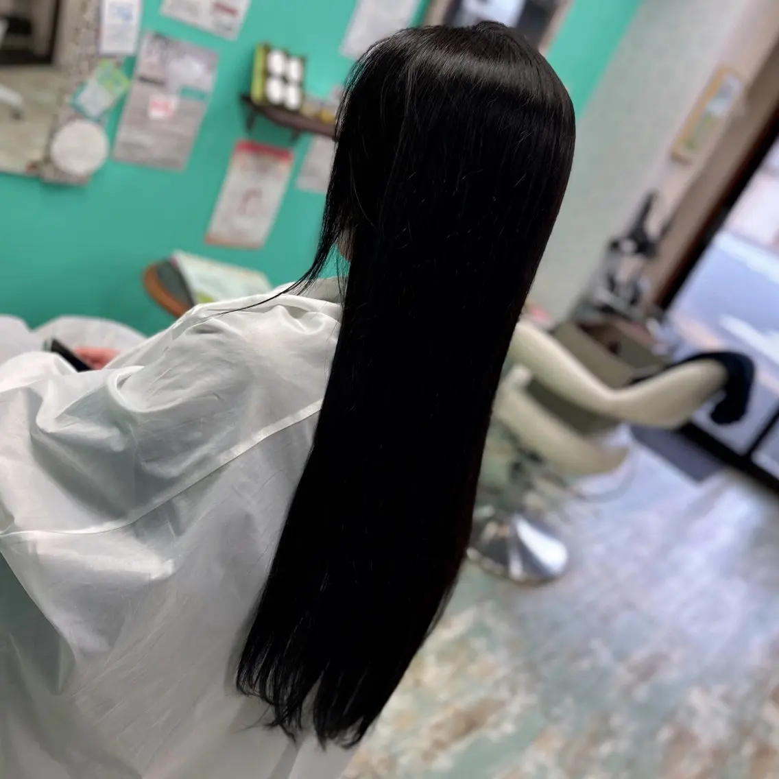 ロング トリートメント 三原 友美のヘアスタイル