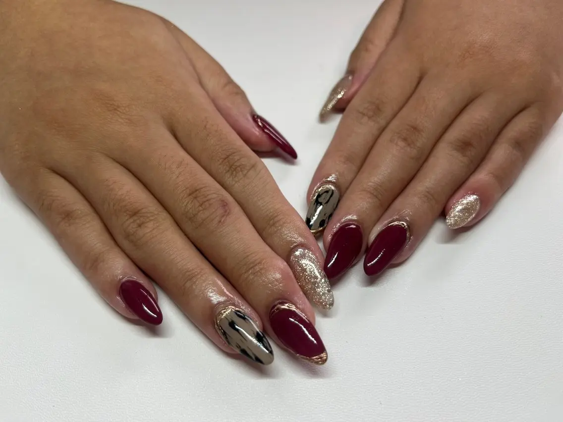 ネイル ミラーネイル ハンドネイル _55.nail_ MIKAのネイルデザイン