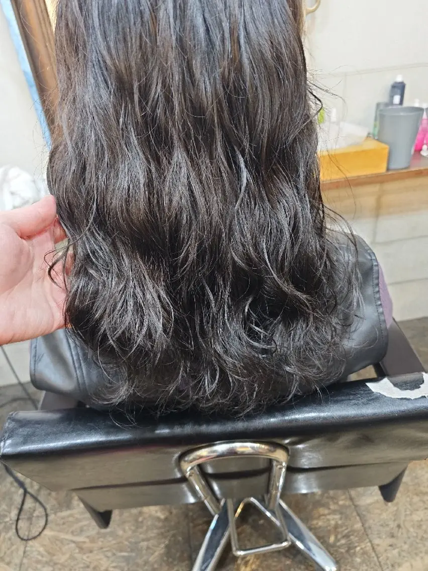 セミロング セミロングパーマ S. ERIのヘアスタイル