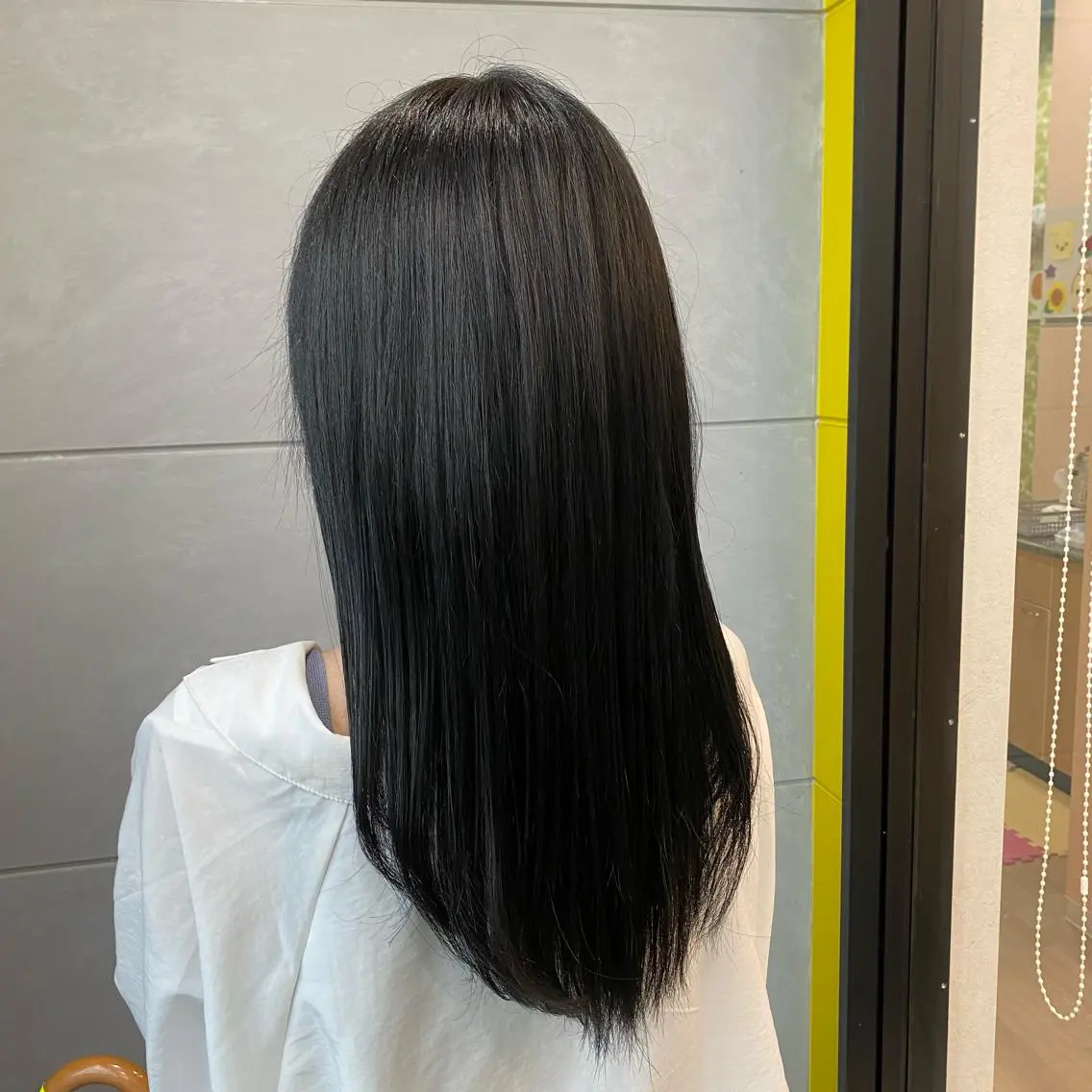 ロング ヘアカラー 天池 結衣のヘアスタイル