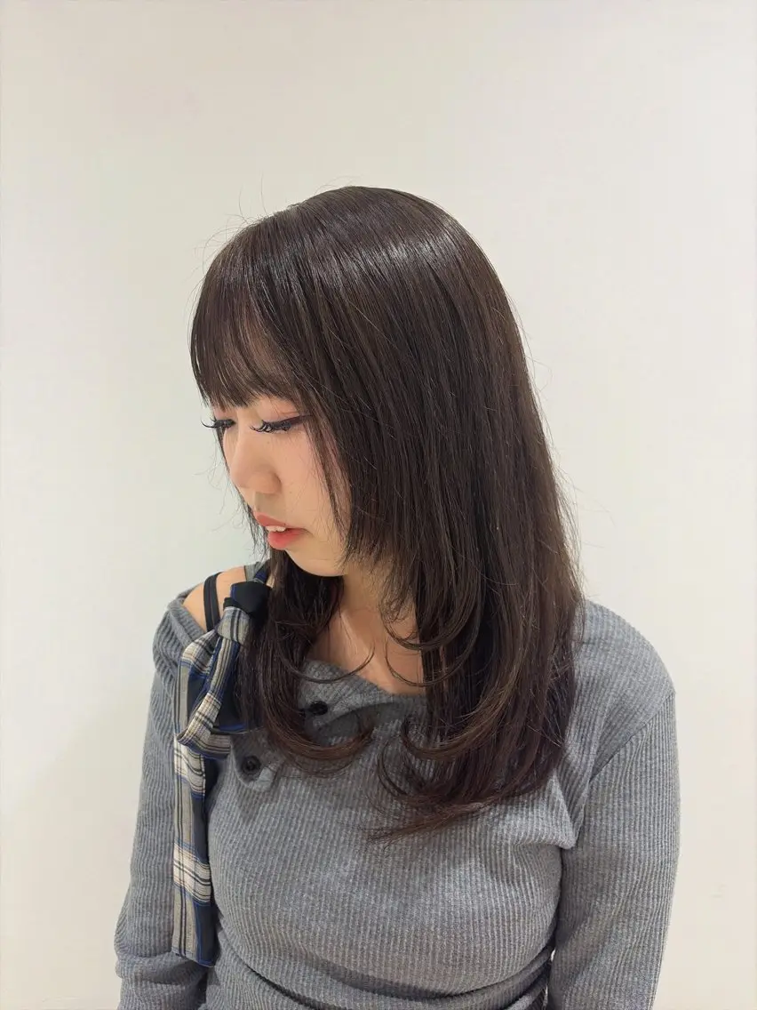 セミロング ヘアカラー トリートメント 💗透明感カラー🫧 Ruka🎀のヘアスタイル