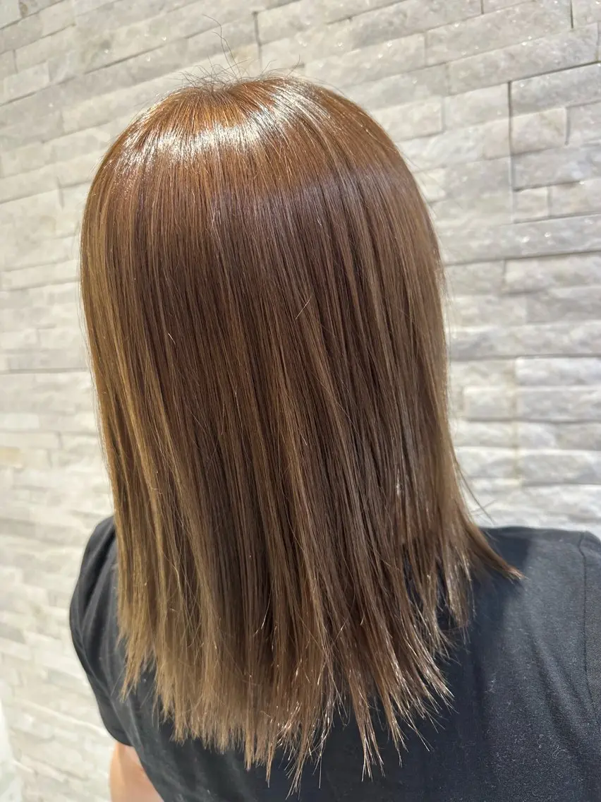 ミディアム カラー 透明感カラー イルミナカラー 髪質改善 トリートメント 半田 陽菜のヘアスタイル