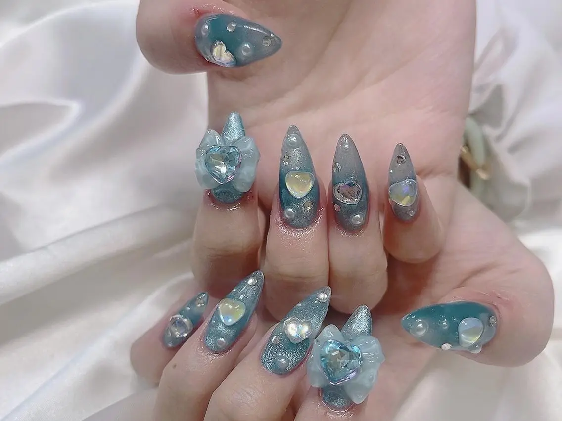 ネイル ジョリ Kai🪄✨のネイルデザイン