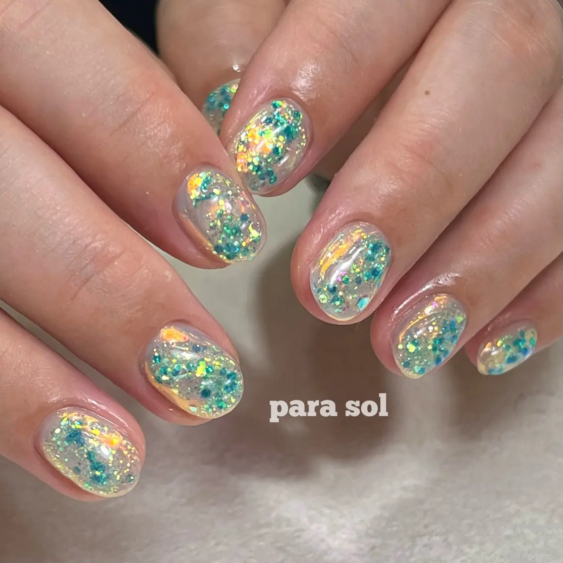 ネイル オーロラネイル キラキラネイル ラメ(グリッター) 持ち込み ぷっくりネイル ハンドネイル フットネイル Para Sol nail Maoのネイルデザイン
