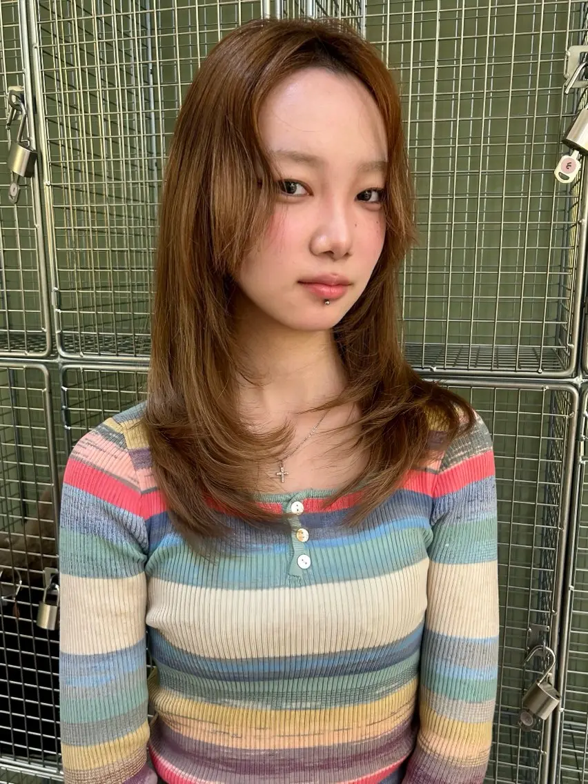 セミロング カットモデル募集 トモカのヘアスタイル