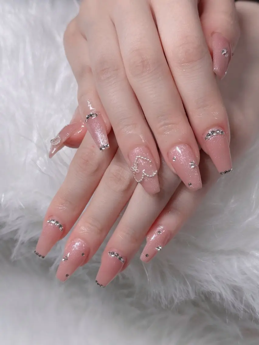 ネイル フレンチネイル ジェルネイル ハロウィン キラキラネイル 韓国ネイル H.baby Nail Salonのネイルデザイン