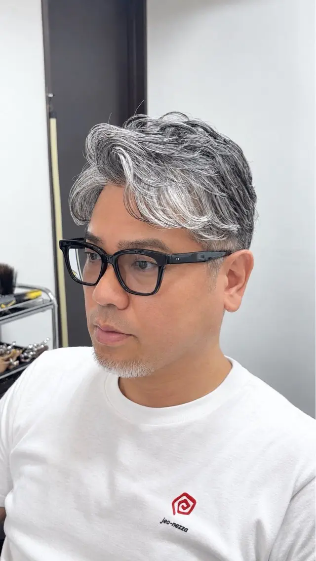パーマ メンズ 井出 凜夏のヘアスタイル
