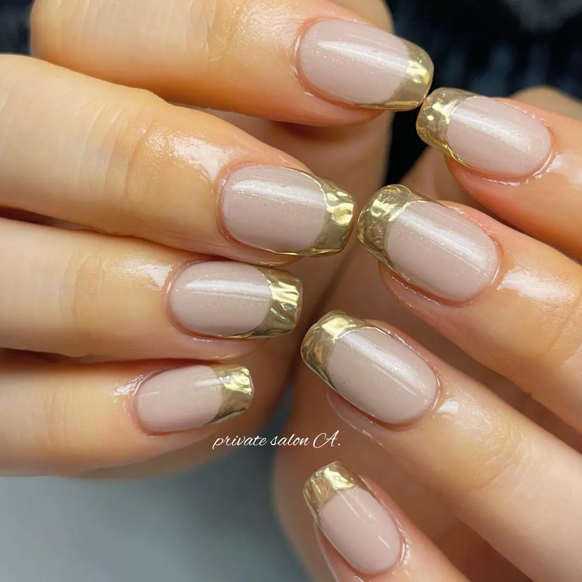 ミディアム ネイル フレンチネイル ミラーネイル richeri beautyのネイルデザイン