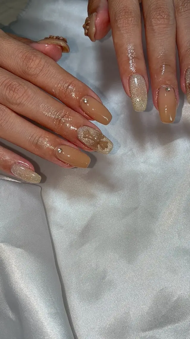 ネイル ハンドネイル C. NAILSのネイルデザイン