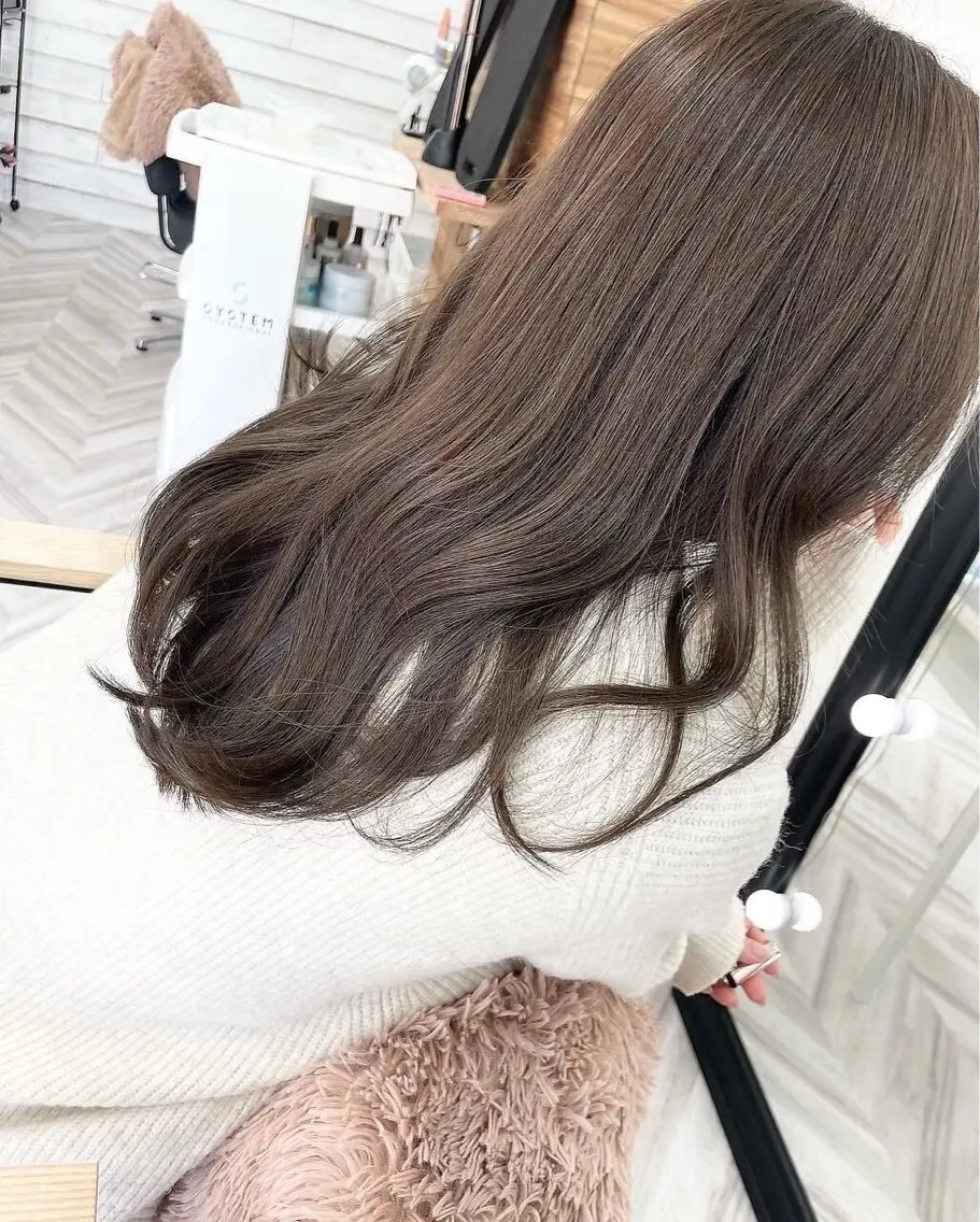 毛量調整カット✂️＋ヘアカラー＋オージュアトリートメント🌈✨シャンプーブロー込み🧴の写真