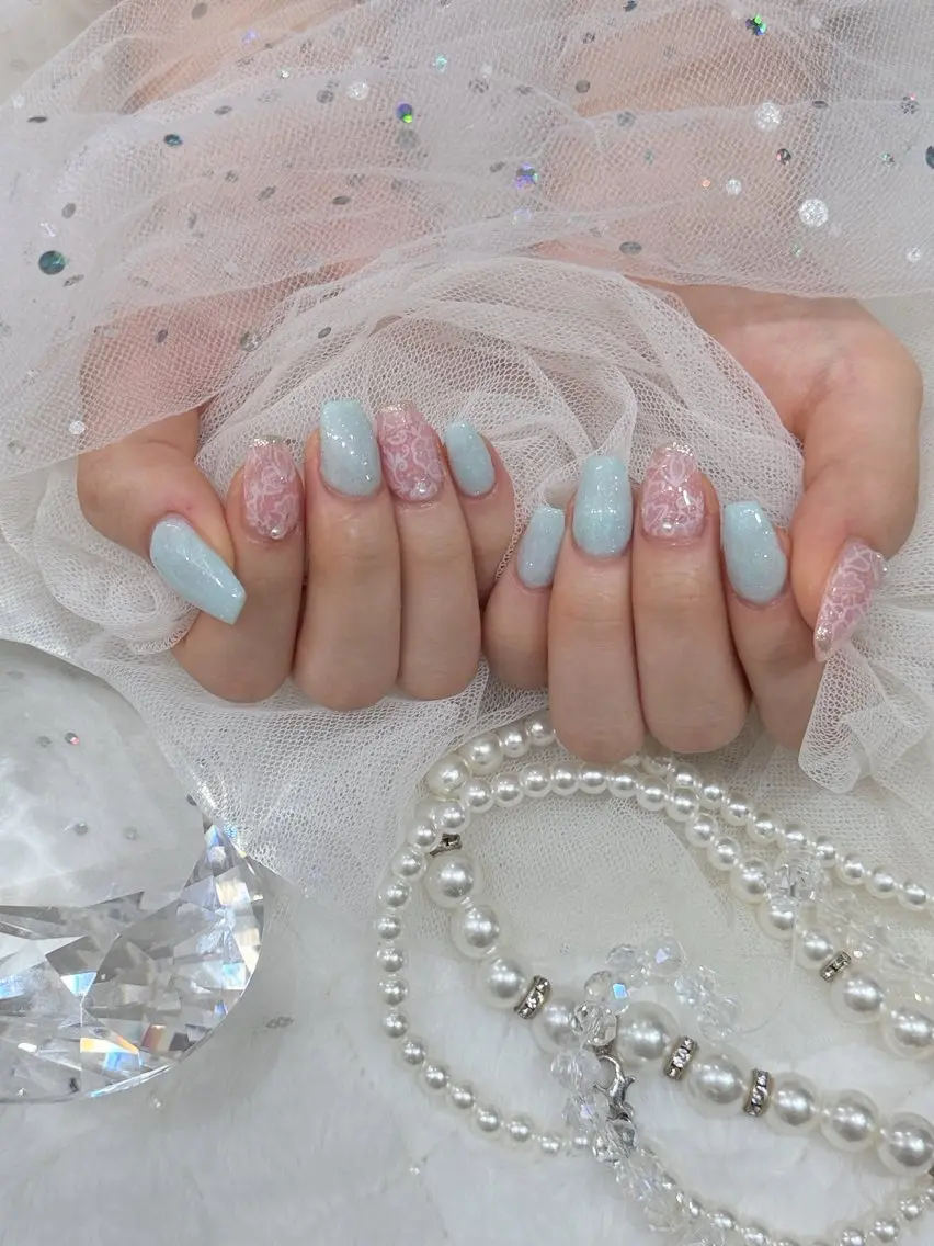 ネイル ハンドネイル ベスティオーラ aineのネイルデザイン