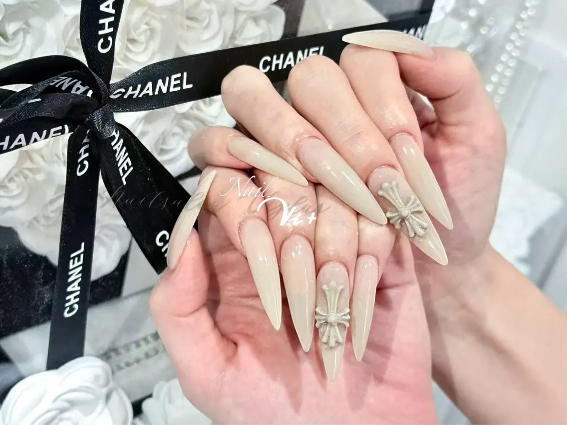 ネイル ハンドネイル ✨Nailsalon Vi+✨のネイルデザイン