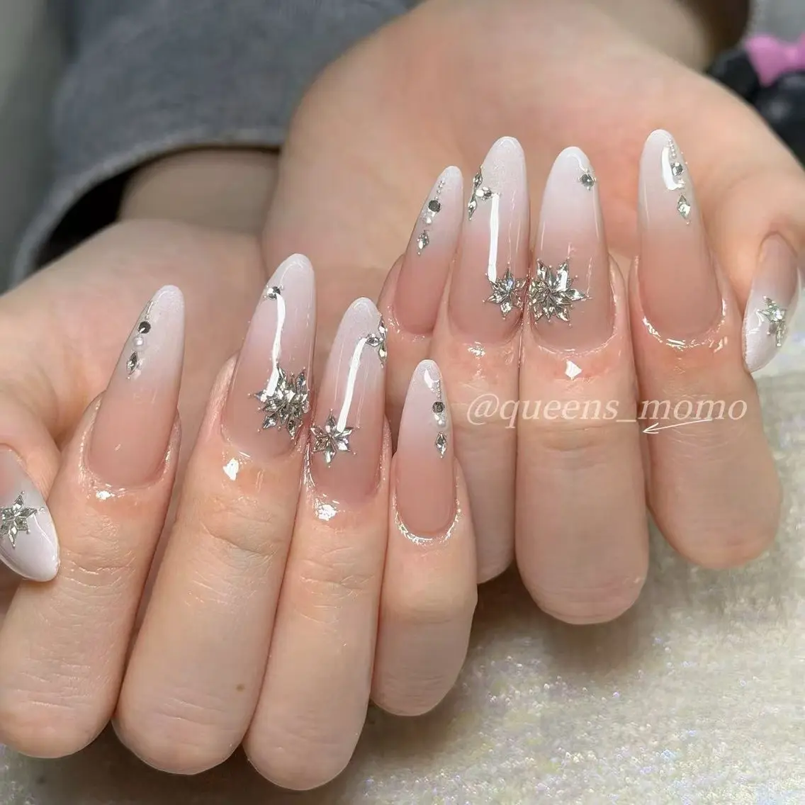 ネイル ハンドネイル Queens マオのネイルデザイン