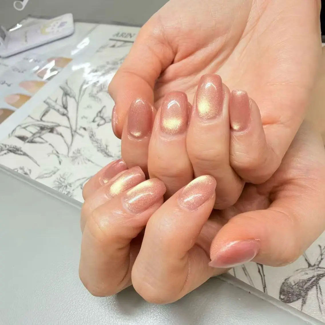 ネイル ハンドネイル H1 NAIL エミのネイルデザイン