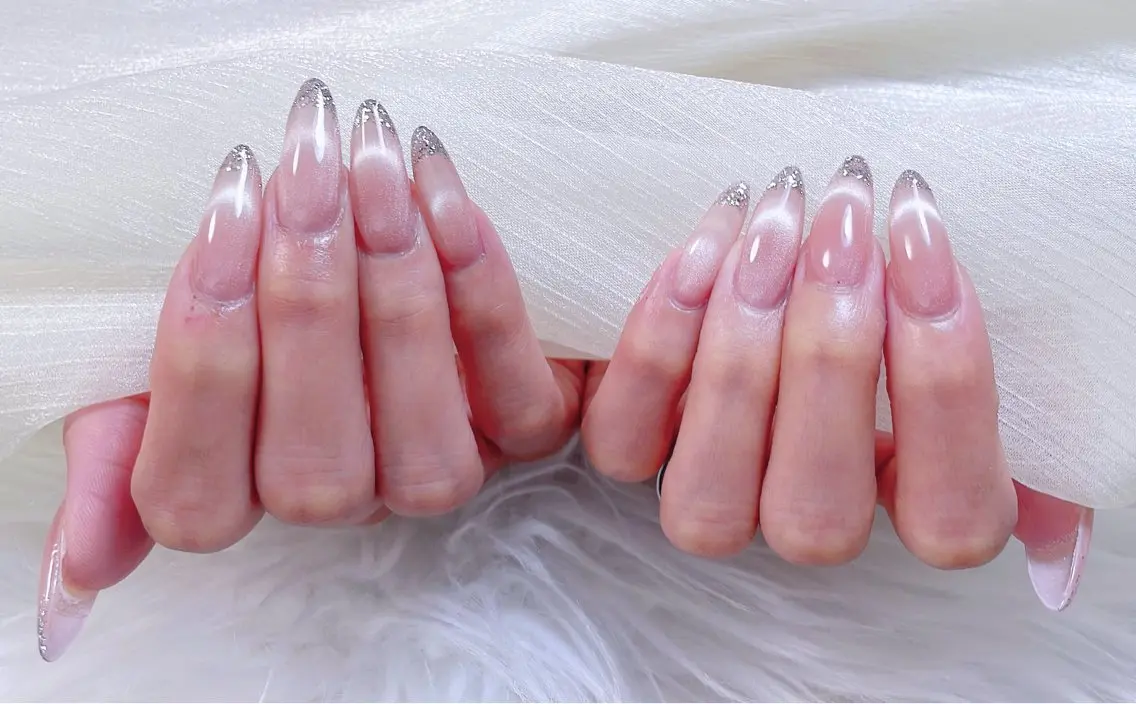 ネイル アニマル柄 チークネイル フラッシュネイル フラワーネイル フットネイル ハンドネイル B·U Nail大宮 長さだし専門店のネイルデザイン