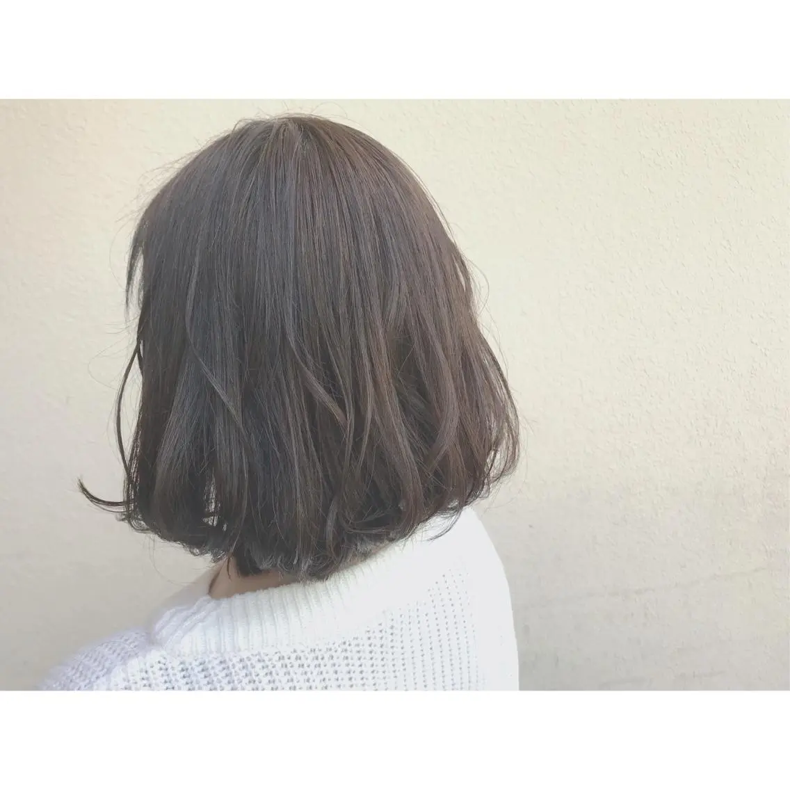 ミディアム カラー 切りっぱなしボブ アッシュ ボブ なかにし まゆみのヘアスタイル
