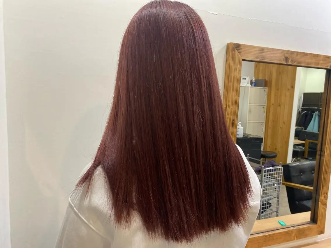 ロング カラー ピンクカラー ハイトーン&透明感 カラー☘️片山優陽のヘアスタイル