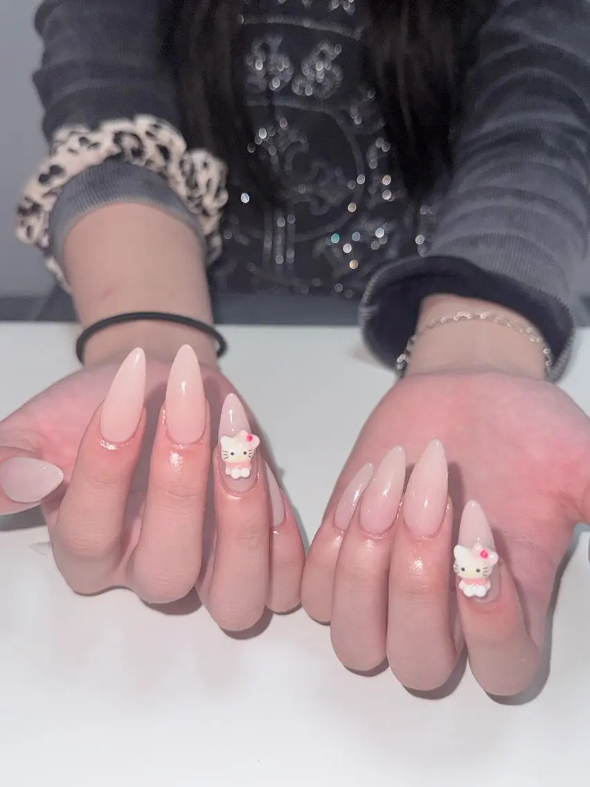 ネイル ハンドネイル BERA NAILSのネイルデザイン
