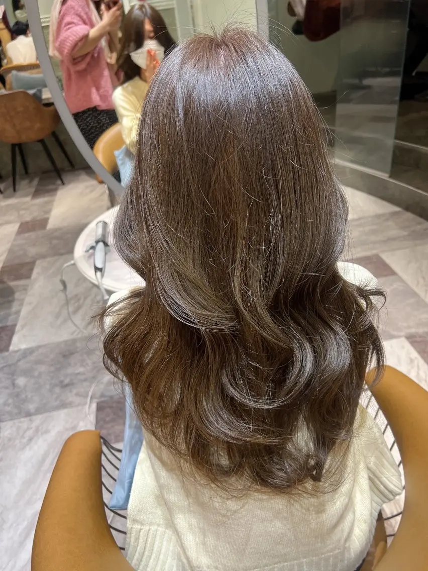 ロング カット ヘアカラー トリートメント 韓国ヘア特化型美容師 カワノマイ🇰🇷のヘアスタイル