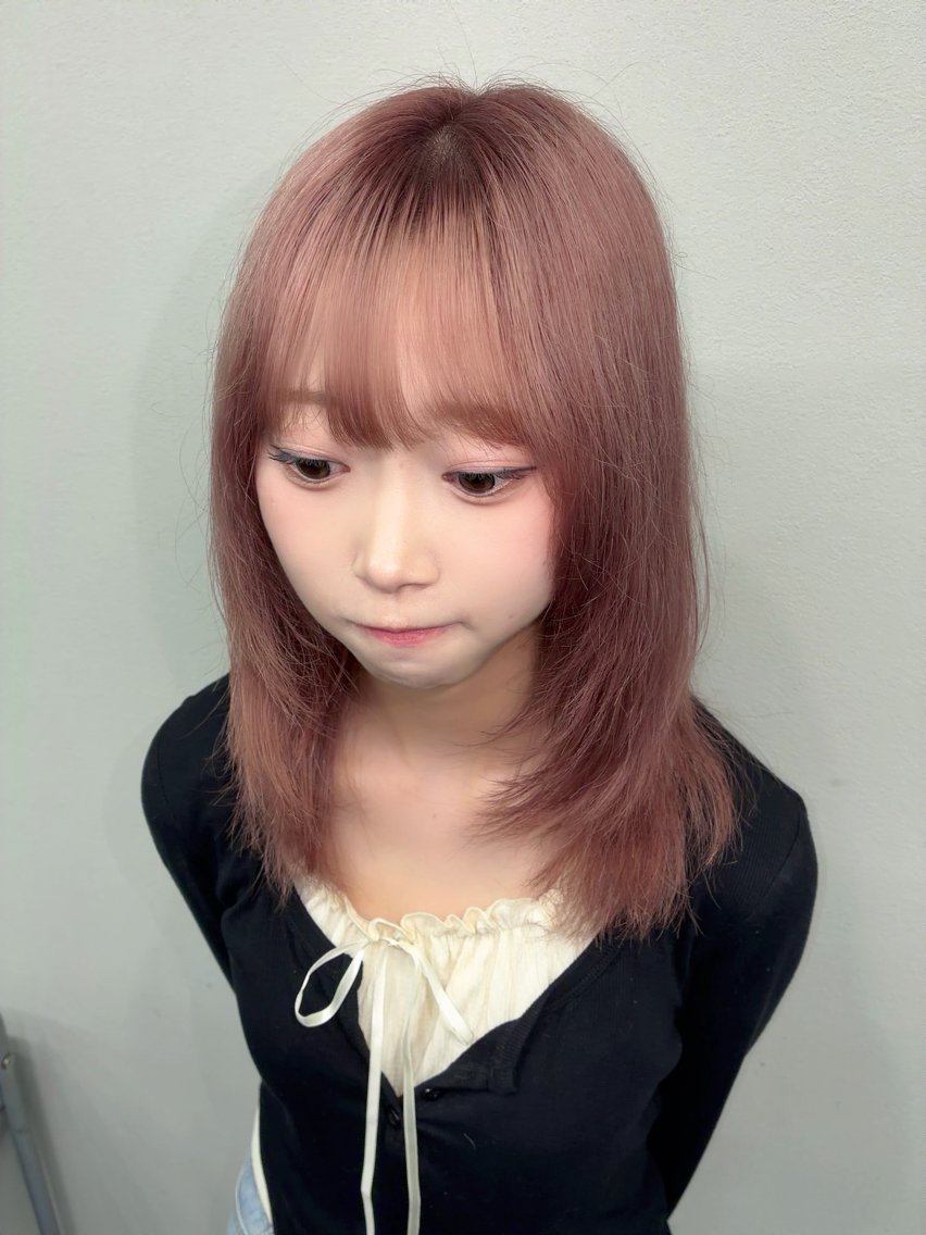 カラー ヘアカラー トリートメント 野々山 芽莉のヘアスタイル
