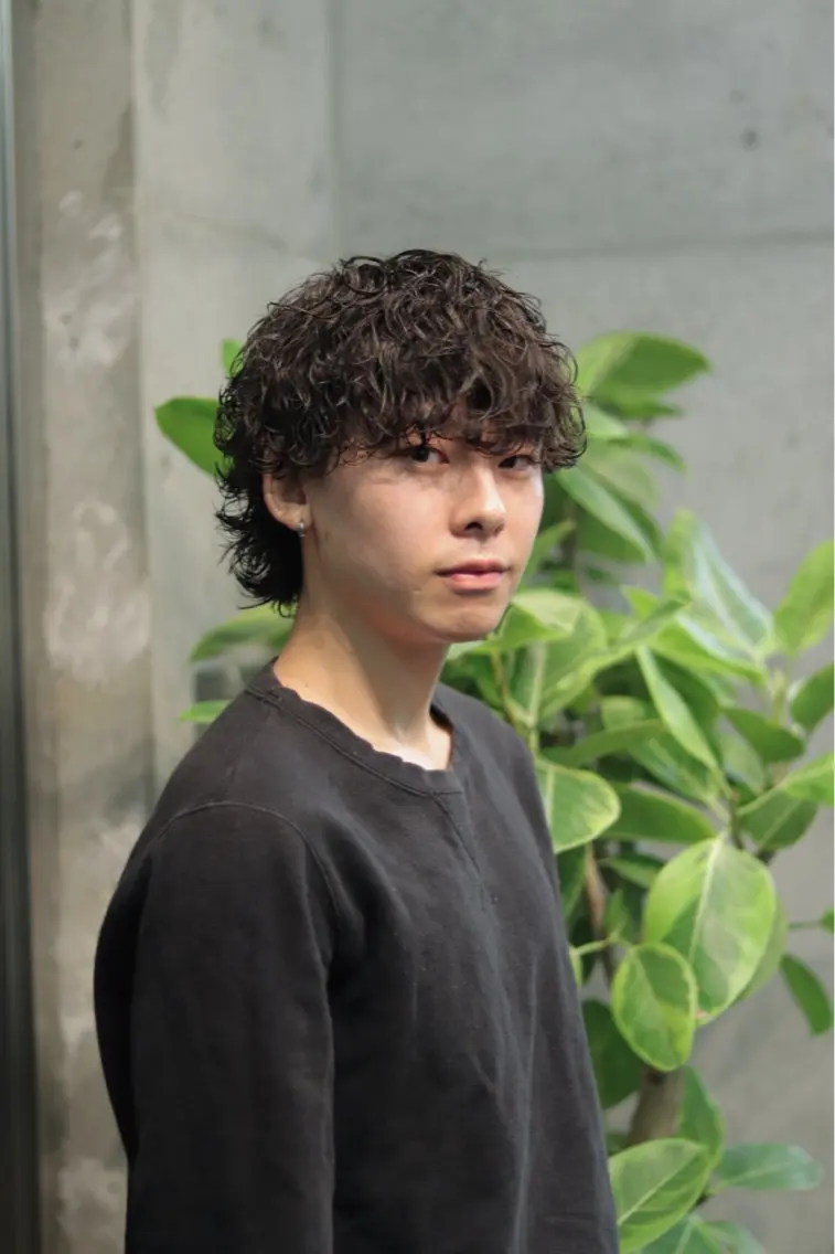 ミディアム パーマ メンズ カット 山口 陽平のヘアスタイル