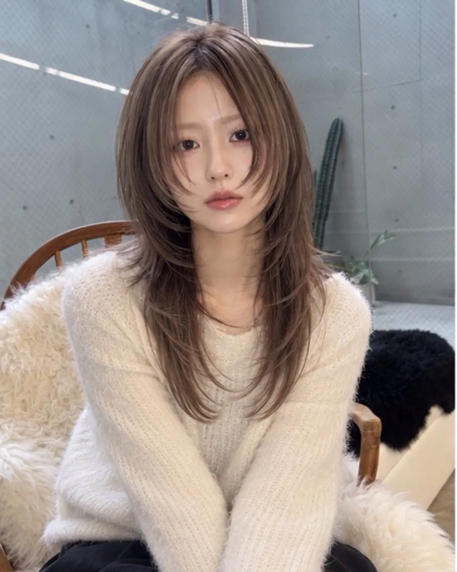 ロング ハッシュカット 韓国風ヘア レイヤーカット トリートメント カット pia 薬院のヘアスタイル