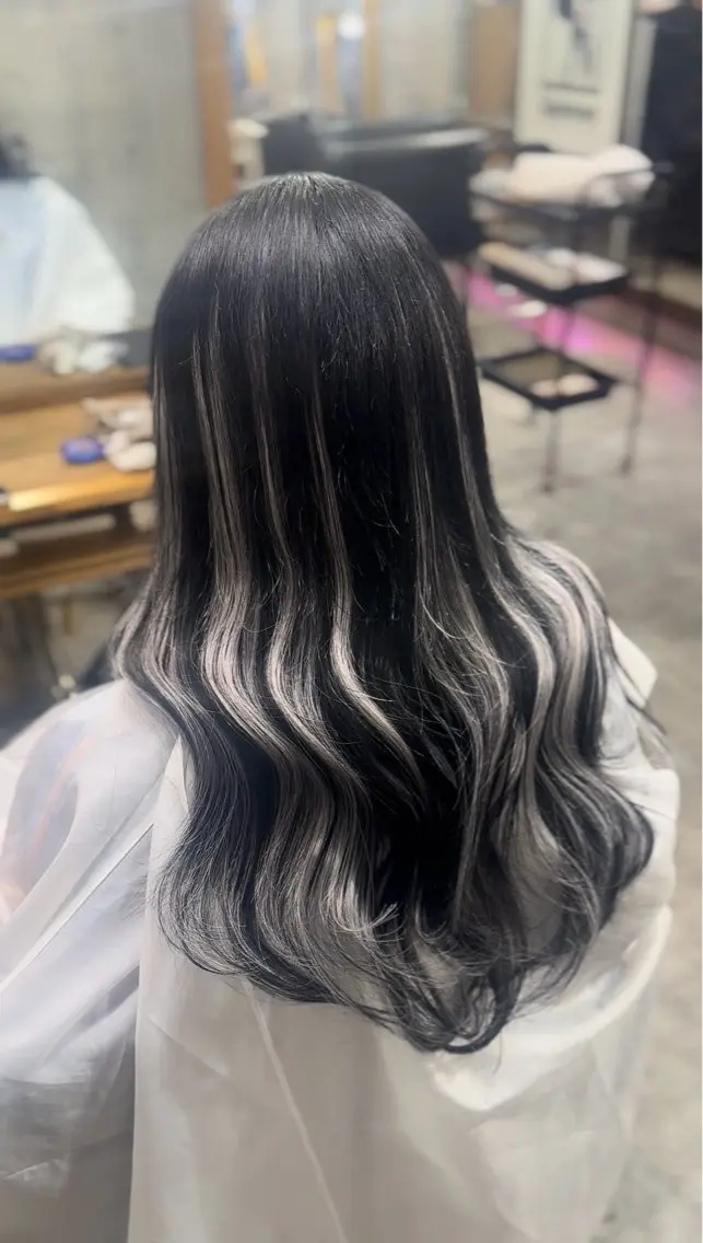 ロング ハイライト トリートメント ヘアカラー エクステ uda 抜きっぱなし /最高級エクステのヘアスタイル