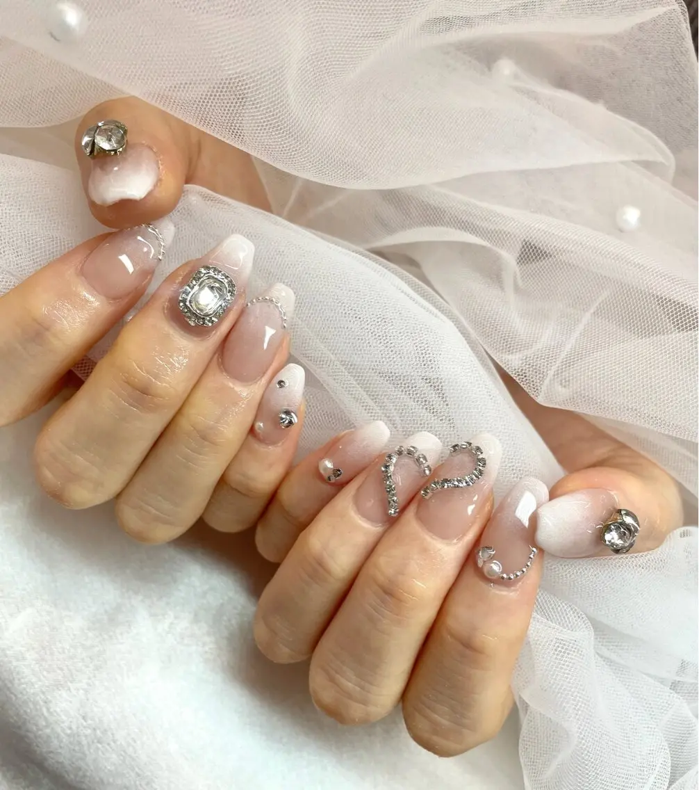 ネイル 持ち込み Pawtique Yunaのネイルデザイン