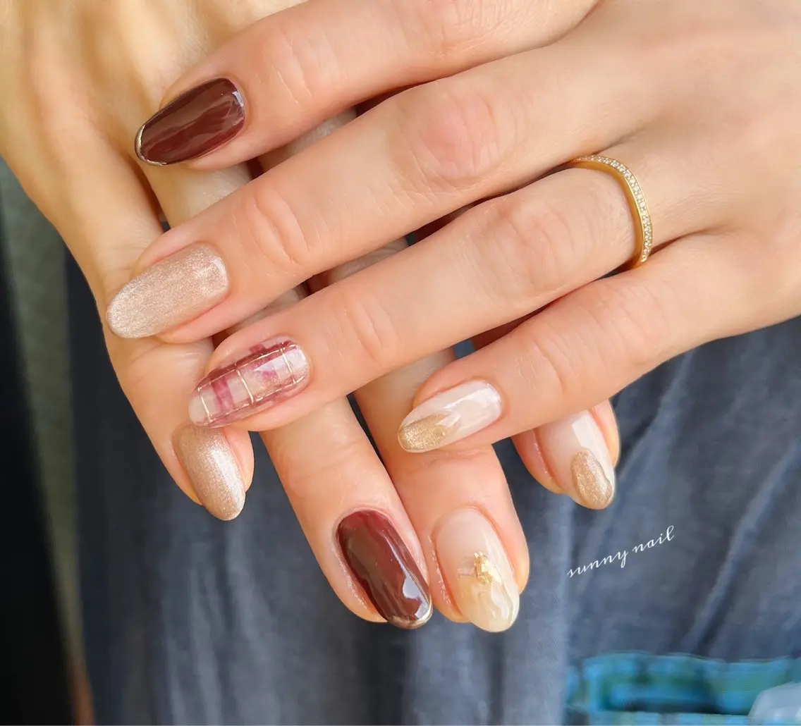 ネイル ボルドー ジェルネイル ミラーネイル パラジェル sunny nailのネイルデザイン