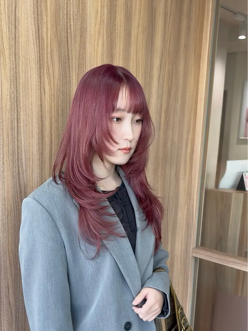 ロング カラー ブリーチ ピンクカラー レイヤーカット カット ヘアカラー トリートメント 【透明感カラー】/ 【レイヤー】保坂拓也のヘアスタイル