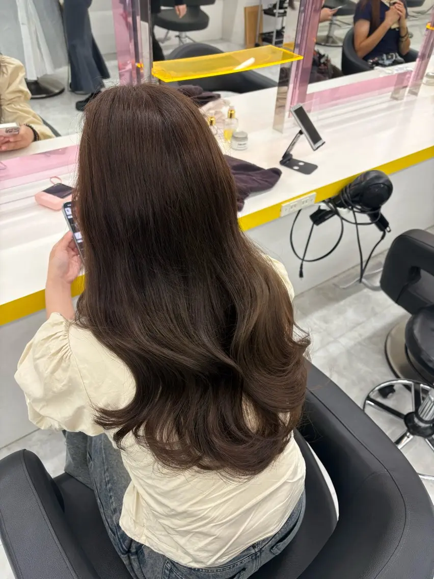 ロング カラー ベージュ×レイヤー 🤎横浜/miu🤎のヘアスタイル