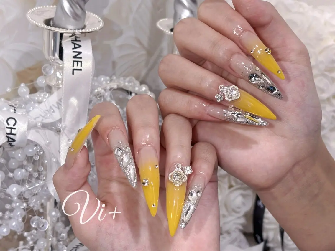ネイル ハンドネイル Nailsalon Vi+ももか🩷のネイルデザイン