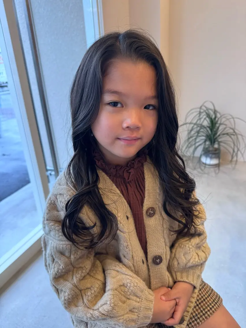 キッズ カット 秋元 菜摘のヘアスタイル