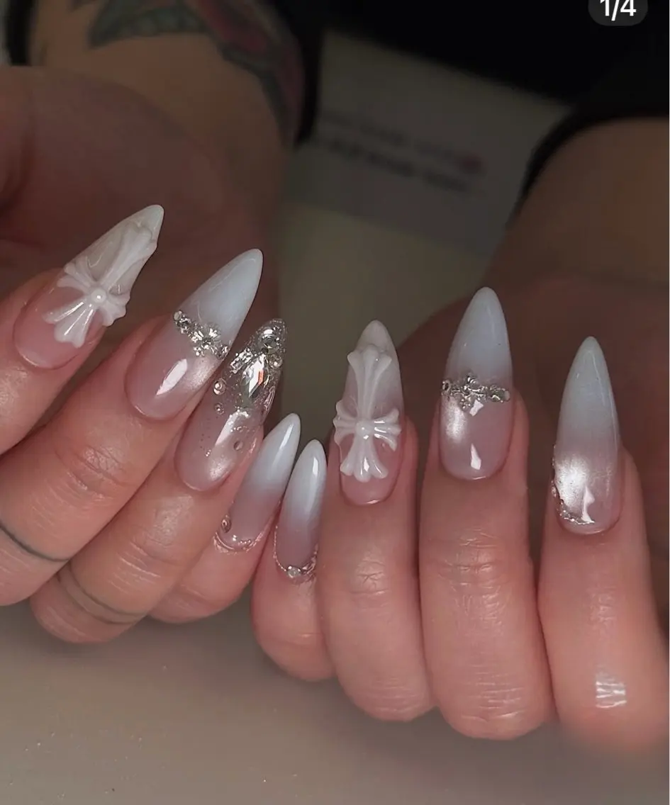 ネイル アートネイル 成人式 ジェルネイル ニュアンスネイル 夏ネイル ハンドネイル Jenn Nail Salonのネイルデザイン
