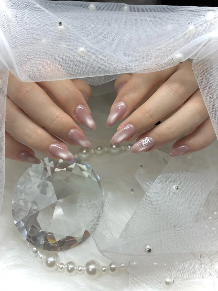 ネイル ハンドネイル Angel tailのネイルデザイン