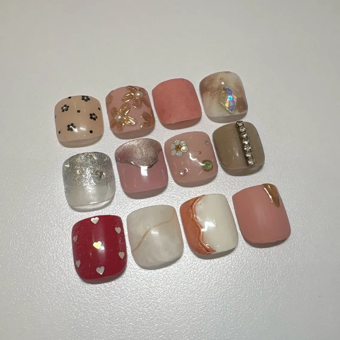 ネイル フットネイル フットネイル 木田 藍莉Tink円山店のネイルデザイン