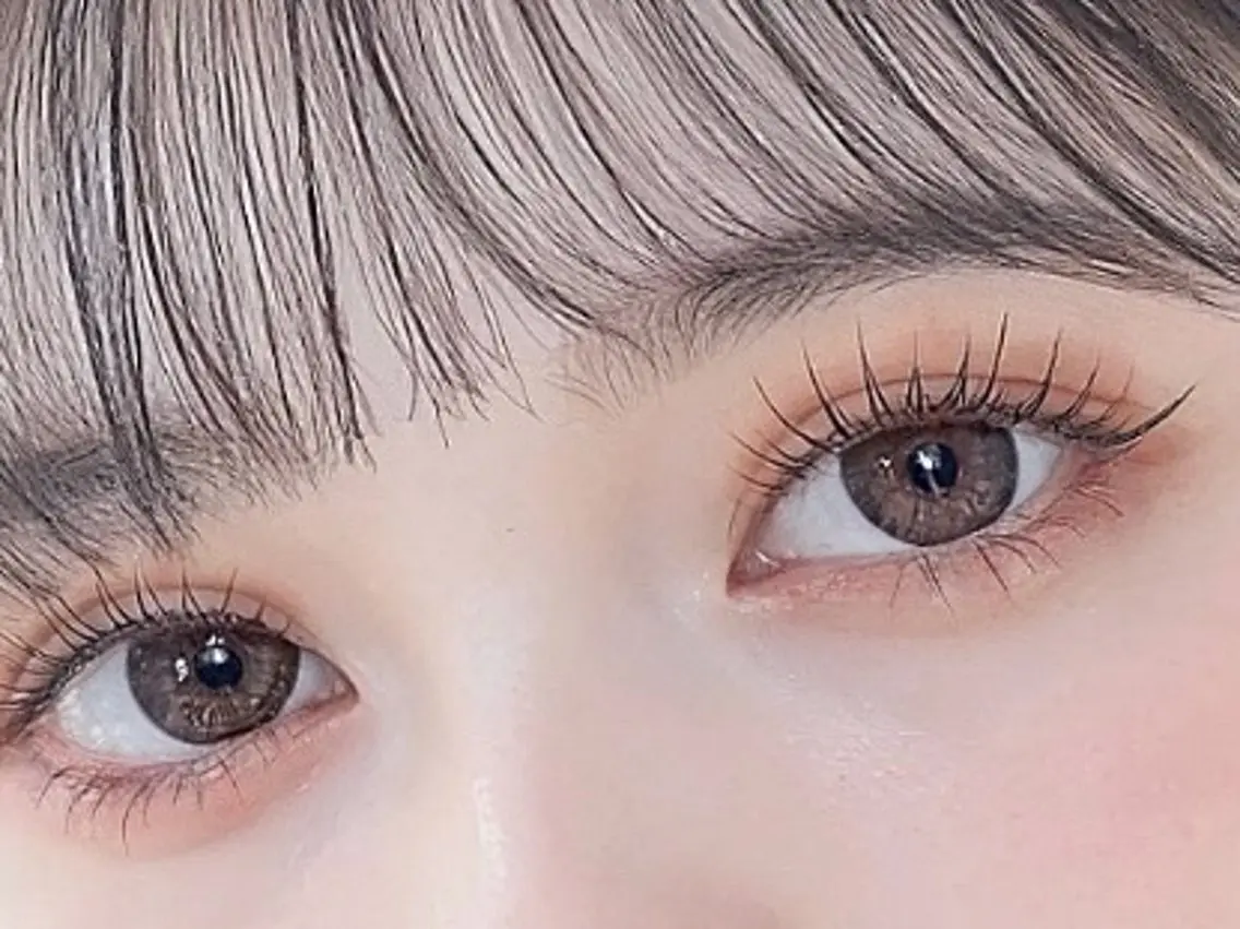マツエク・マツパ 坂野 結子のヘアスタイル