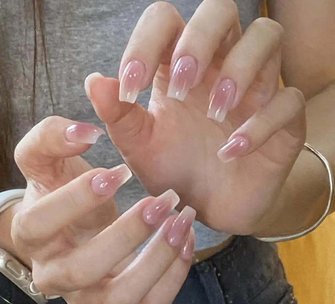 ネイル ハンドネイル ハンドケア 🍑 momo_nailのネイルデザイン