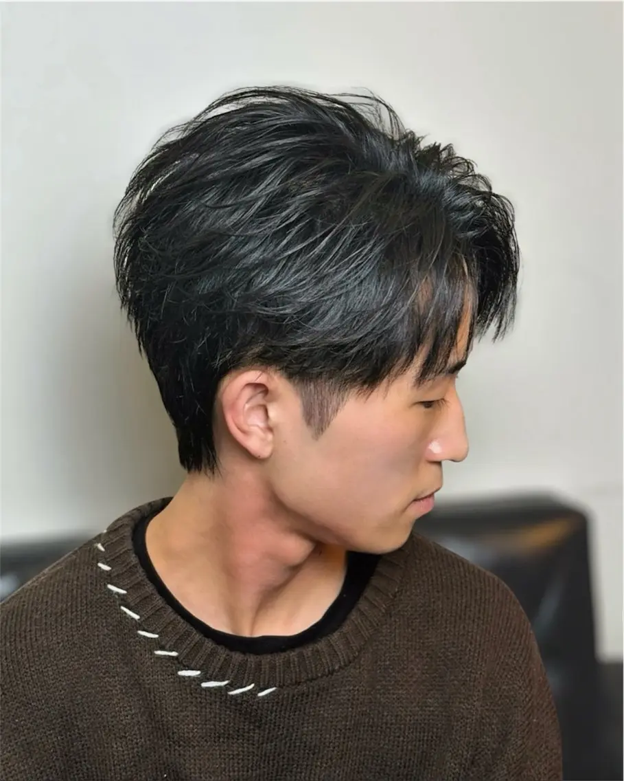 ショート パーマ メンズ ショートヘア 井ノ本 成海 / カラー/縮毛矯正のヘアスタイル