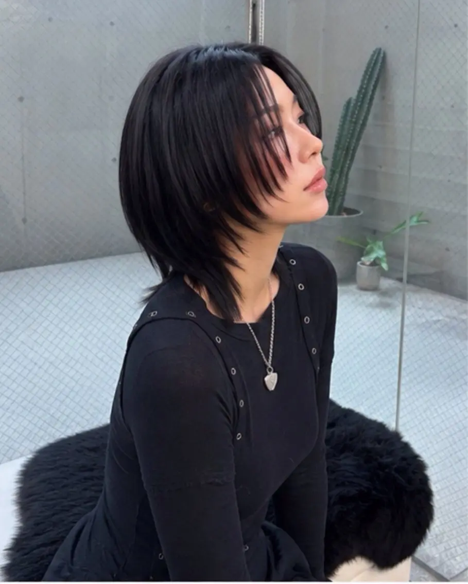 ミディアム ハッシュカット 韓国風ヘア レイヤーカット トリートメント カット トリートメント pia 薬院のヘアスタイル