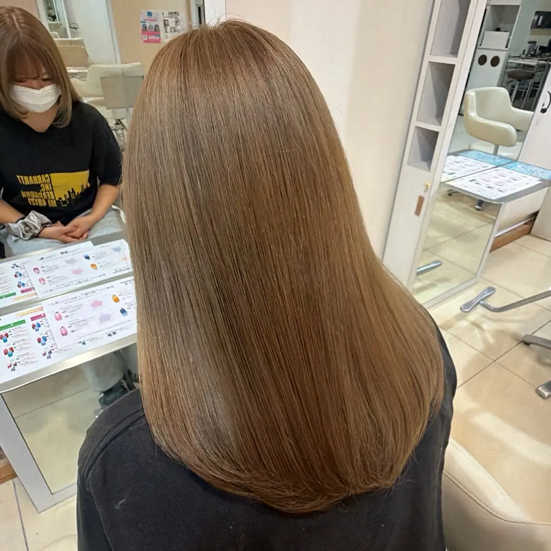 ミディアム くぼた もあのヘアスタイル