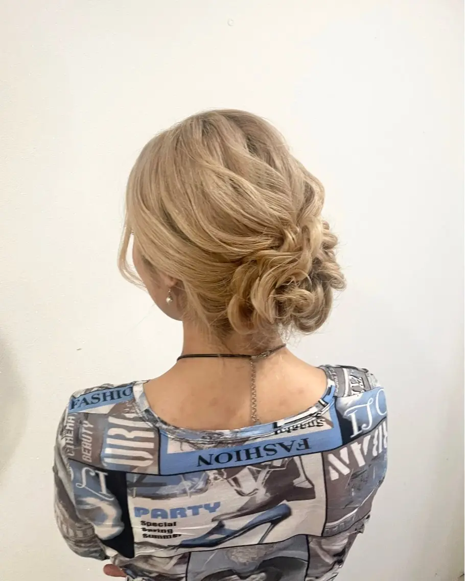 ヘアアレンジ ヘアセット 大阪ヘアセット🎀 Honokaのヘアスタイル