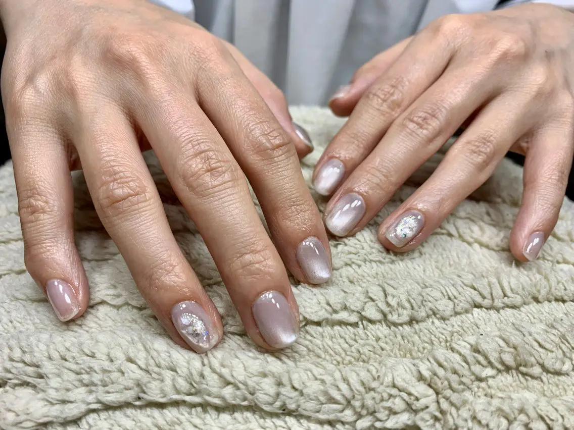 ネイル ハンドネイル 芳賀 暦美のネイルデザイン