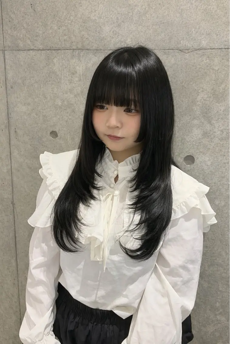 ロング ハイレイヤー 姫カット レイヤーカット カット 南 菜花のヘアスタイル