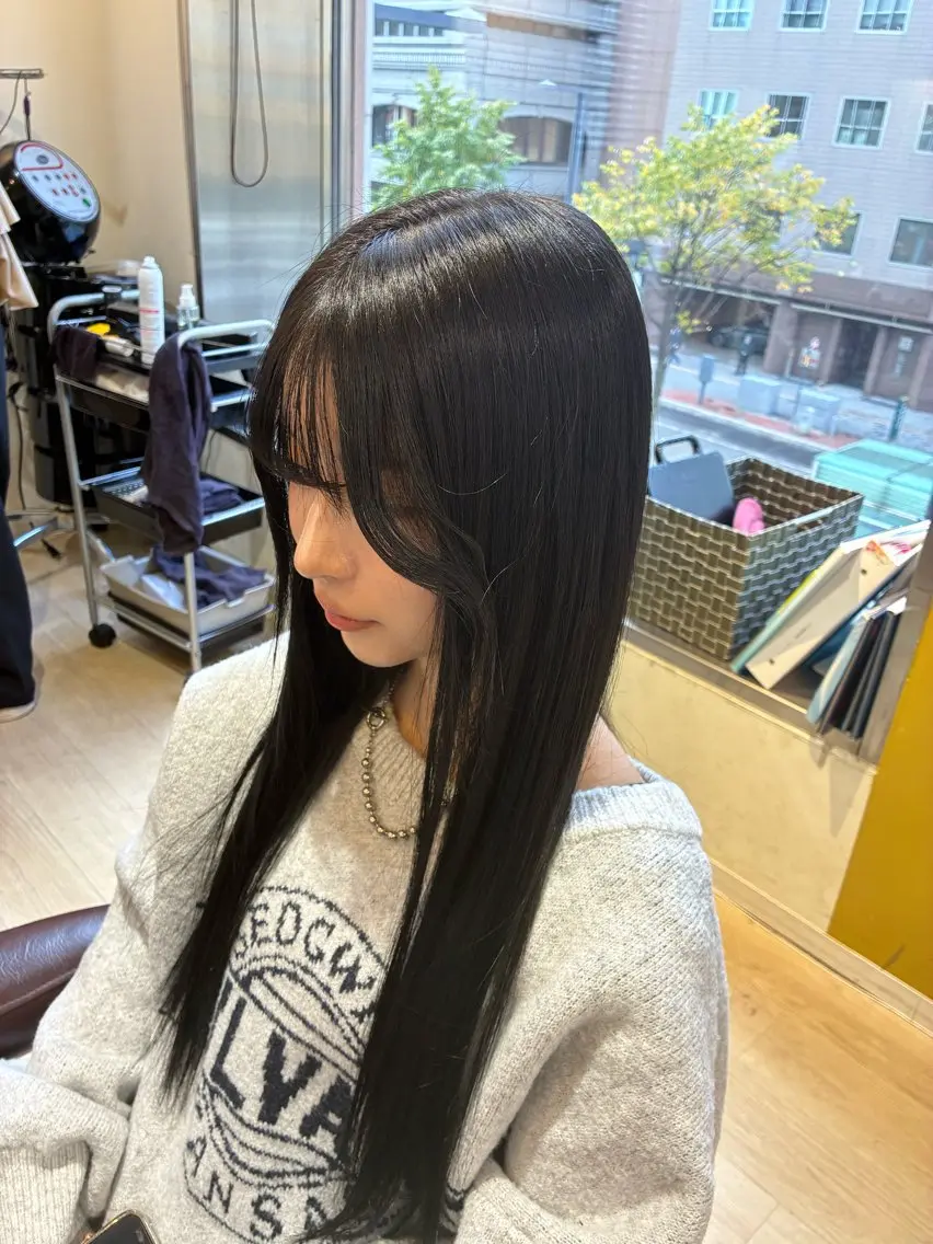 ロング ヘアカラー Orque kazuneのヘアスタイル