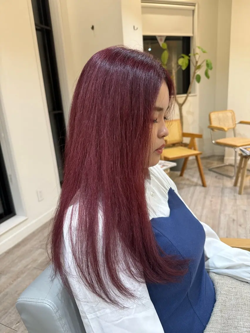ロング カラー ヘアカラー クロギ リョウのヘアスタイル