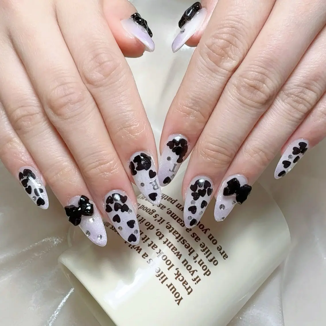 メンズ ネイル メンズ韓国風 アートネイル オーロラネイル ガーリー キラキラネイル ハンドネイル Nail salon 木にいるのネイルデザイン